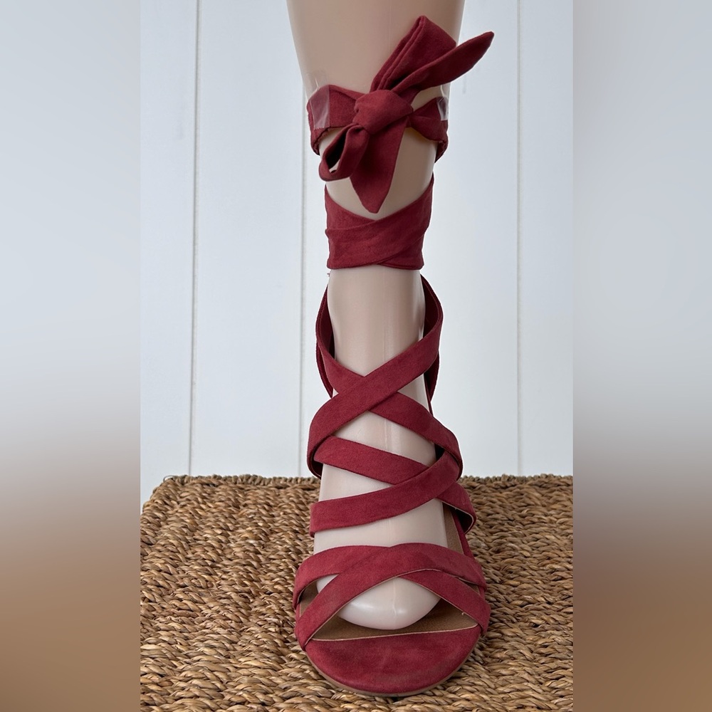 Torrid Brand Women’s Faux Suede Gladiator Sandals Size 8.5W